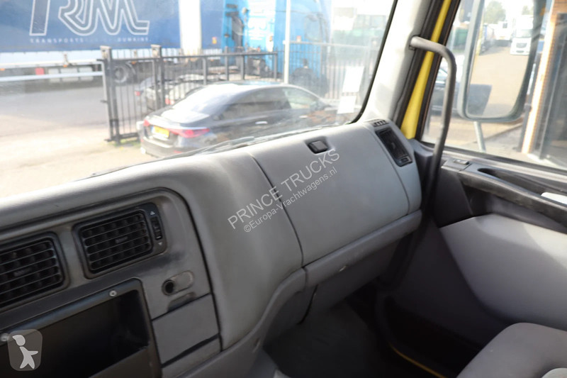 Traktor Renault * MANUAL * 4X2 * HYDRAULIC *