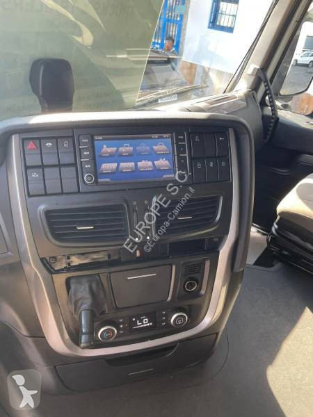 Cabeza tractora Iveco