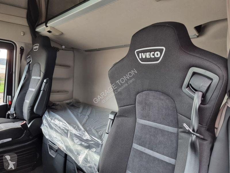 Tracteur Iveco 530