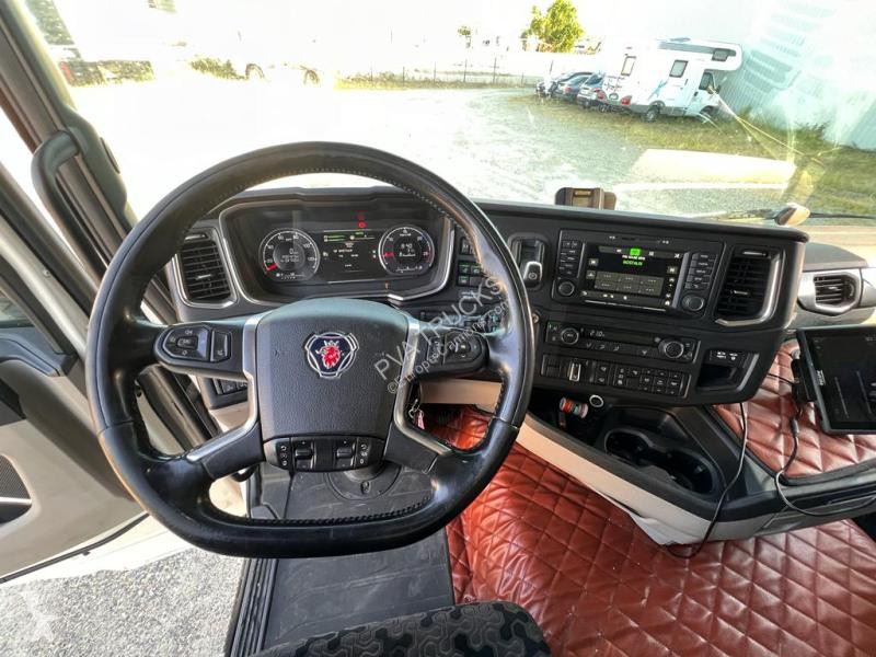 Traktor Scania 500