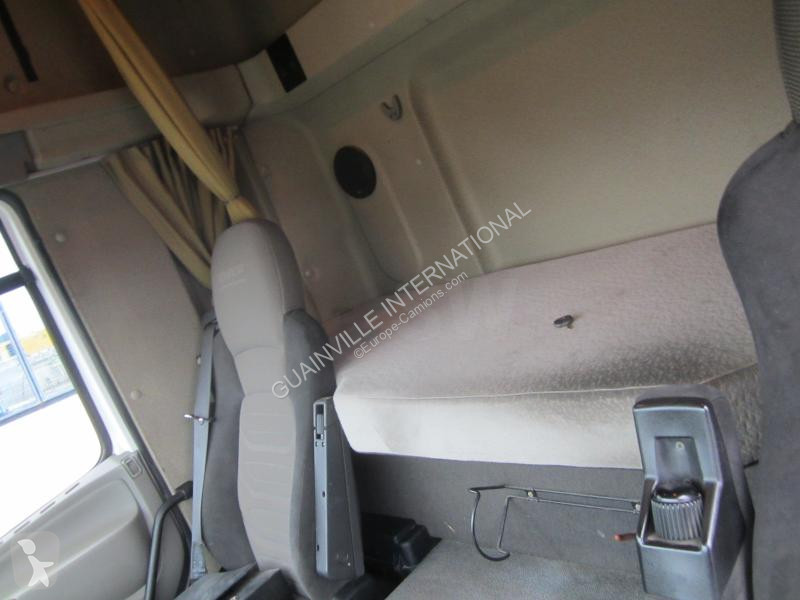 Tracteur DAF 410