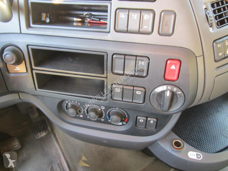 Traktor DAF 460