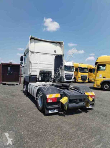 Cabeza tractora DAF