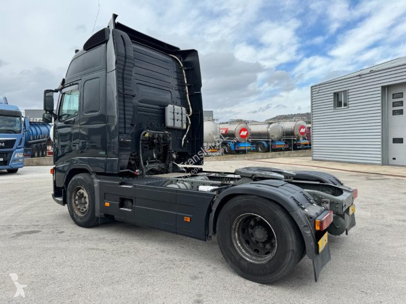 Traktor Volvo 460