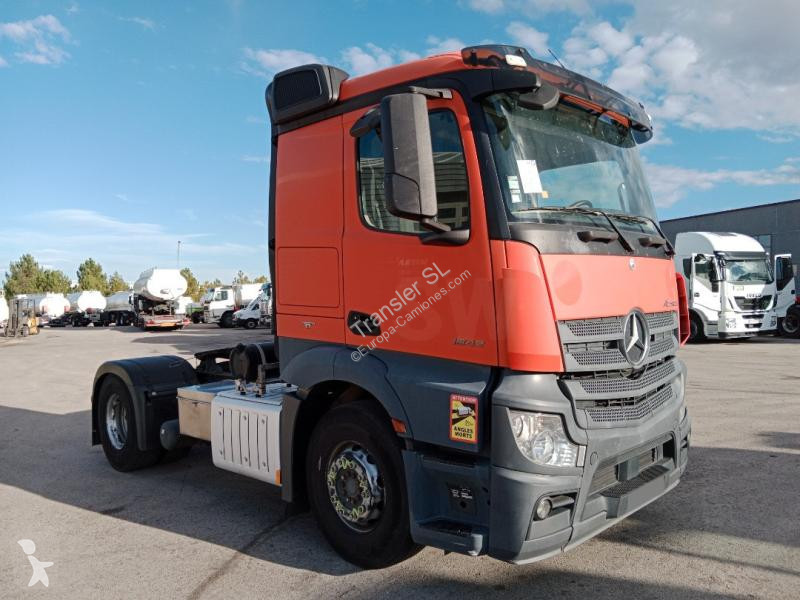 Traktor Mercedes 1842 LS
