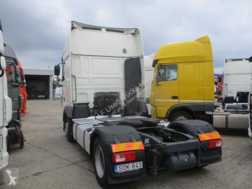 Cabeza tractora DAF