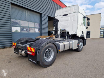 Traktor Renault C-Series 520 C-Series
