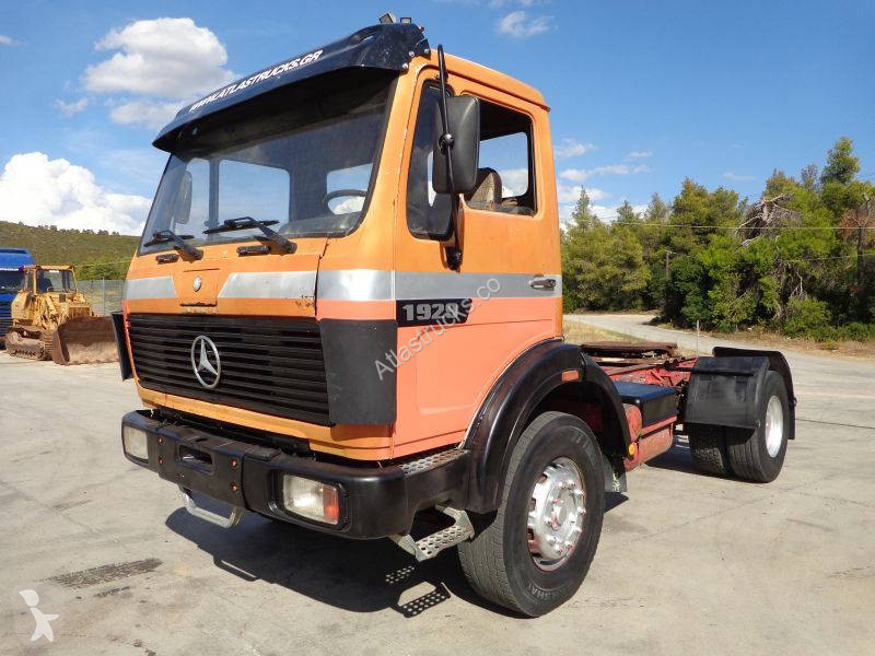 Tahač Mercedes NG Mercedes Benz K 4X2