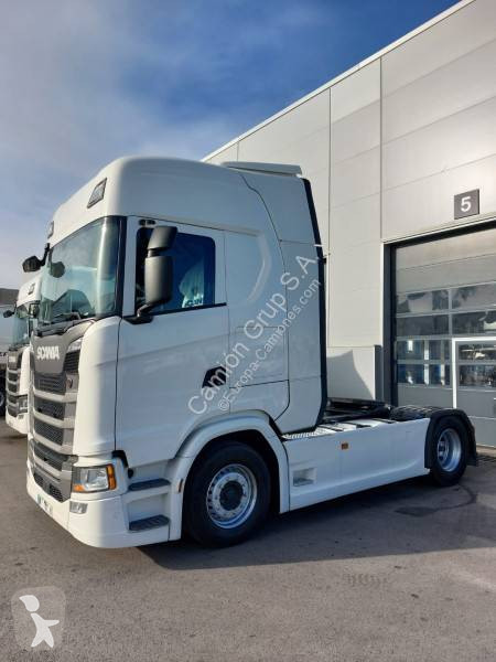 Cabeza tractora Scania