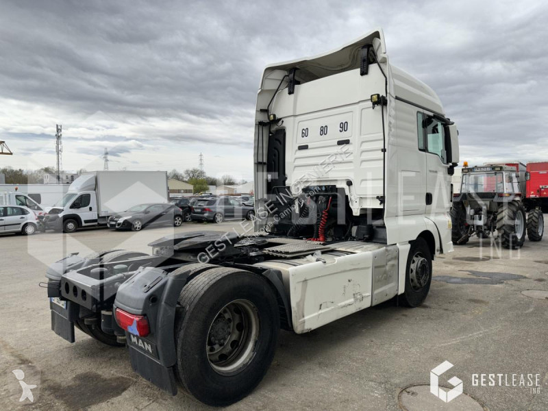 Tracteur MAN 18.460