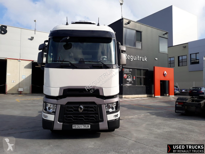 Traktor Renault