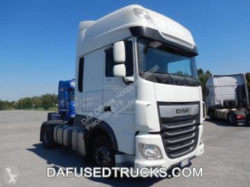Traktor DAF