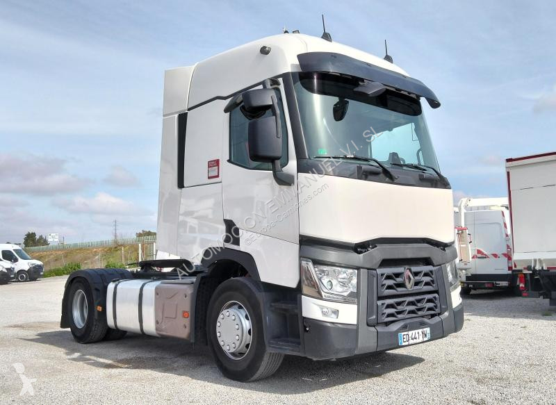 Traktor Renault 440 T4X2 E6 Gamme T