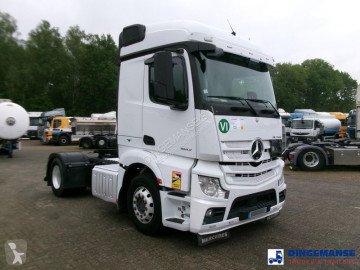 جرار Mercedes