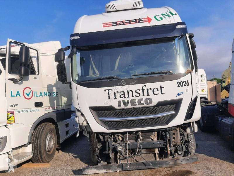 Traktor Iveco