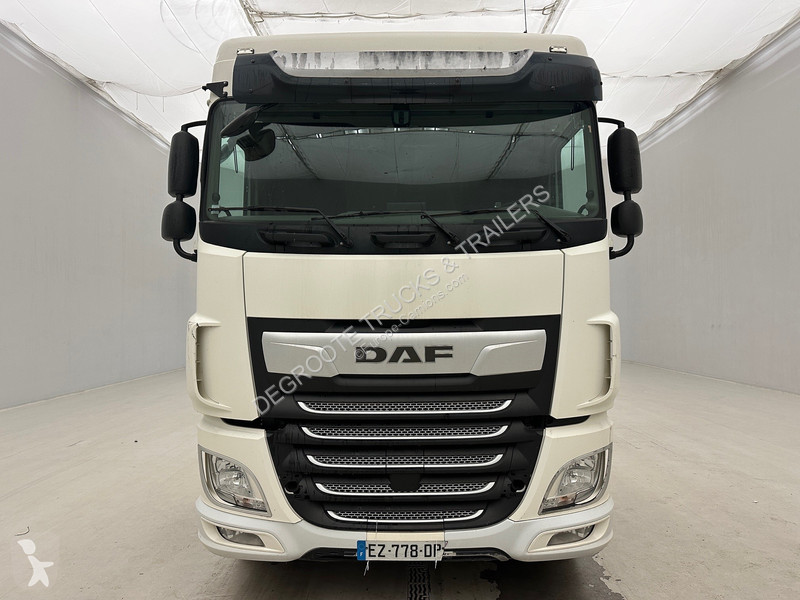 Traktor DAF 530 Space Cab - 6x4