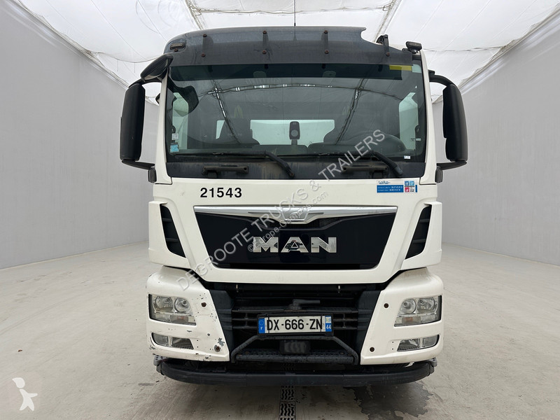 Traktor MAN 18.440