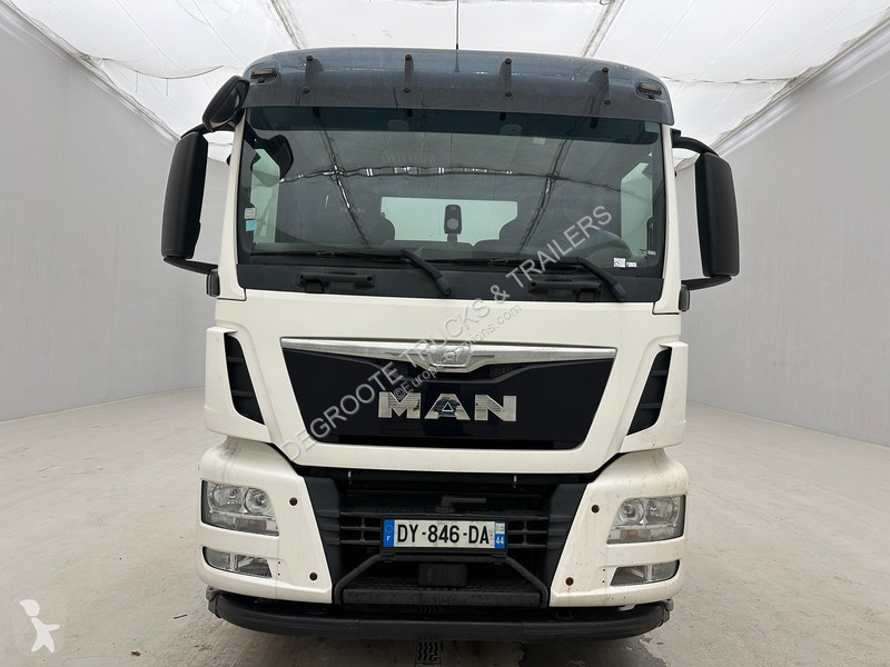 Traktor MAN 18.400