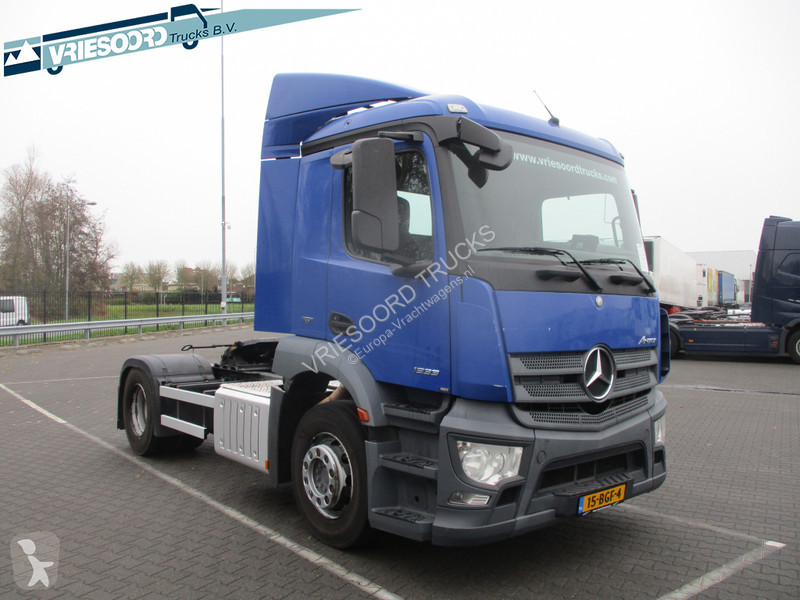 Tracteur Mercedes ANTOS 963-4-A