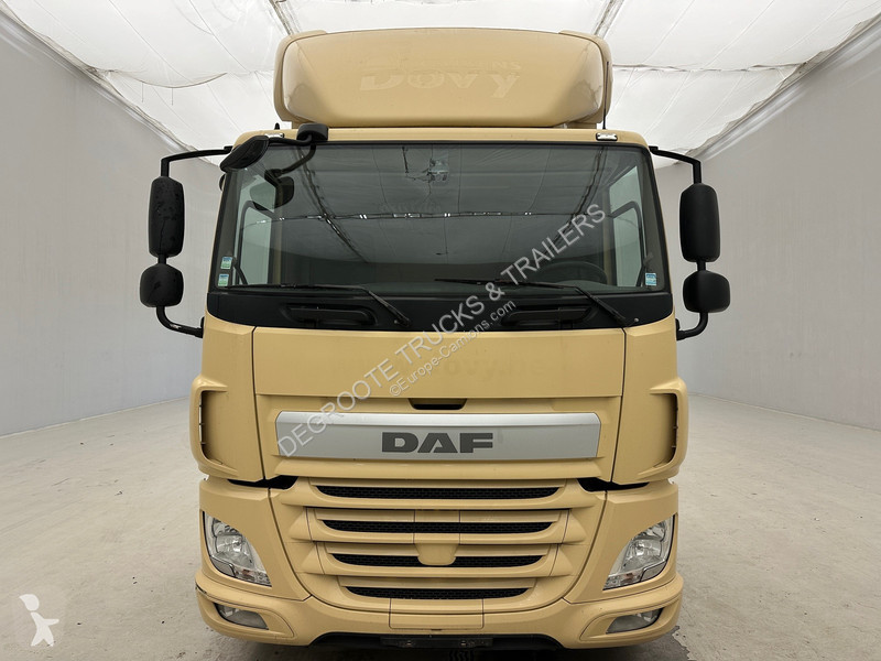 Traktor DAF 370