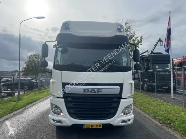 Traktor DAF 400 FT 400 Spacecab tractor head...