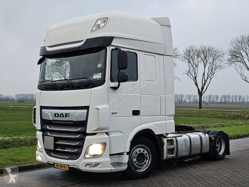 Cabeza tractora DAF
