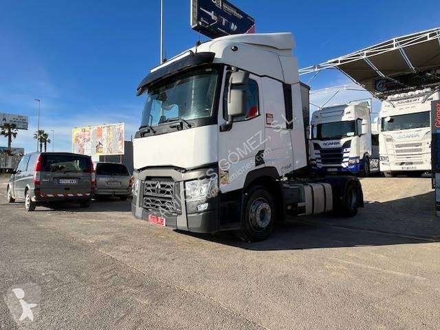 Traktor Renault
