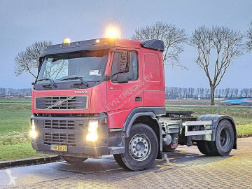 Traktor Volvo