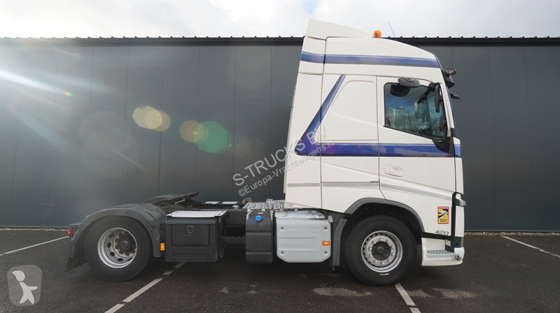 Trekker Volvo 420 EURO 6 GLOBETROTTER