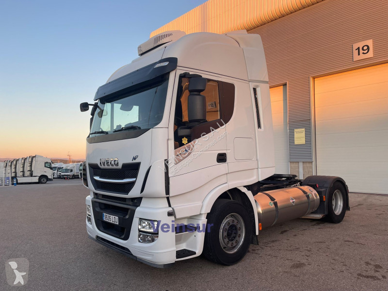 Tractor Iveco AT440S45T/P