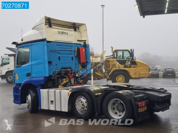 Traktor Mercedes