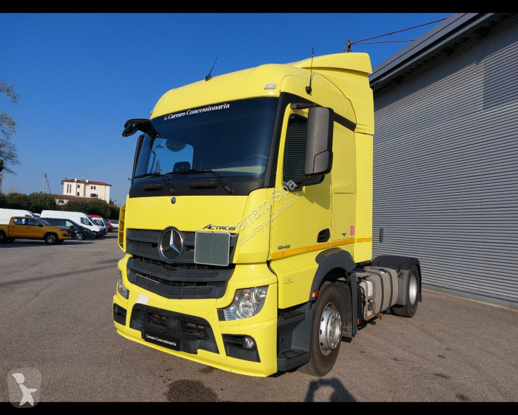 جرار Mercedes IV 18 2012