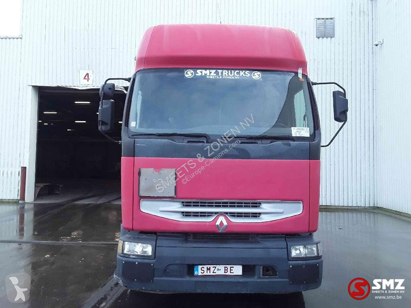 Tracteur Renault 420 hydraulic