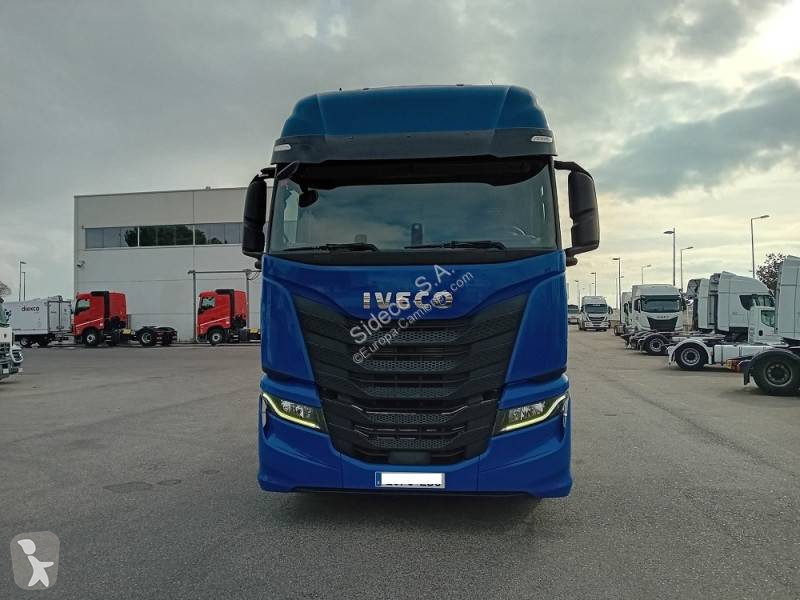 Cabeza tractora Iveco