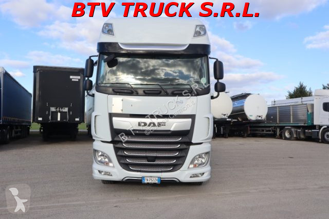 Trattore Stradale DAF XF