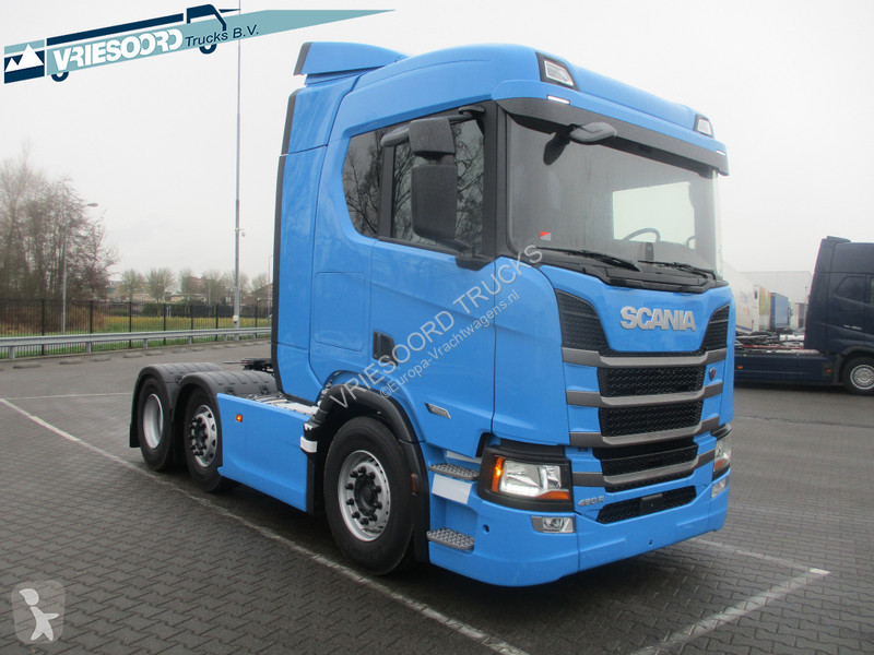 Traktor Scania 460 N333