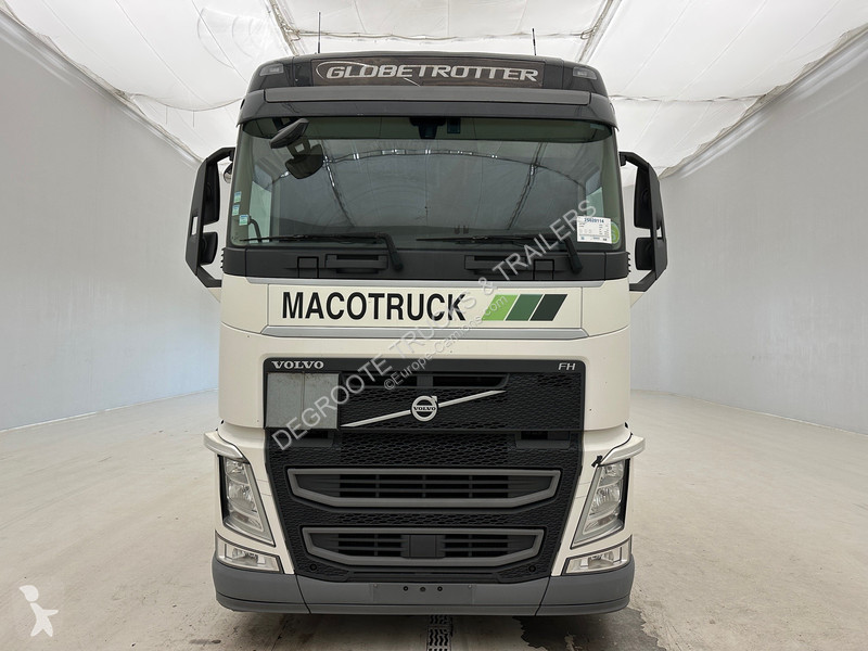 Traktor Volvo FH  Globetrotter - ADR