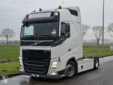 Traktor Volvo