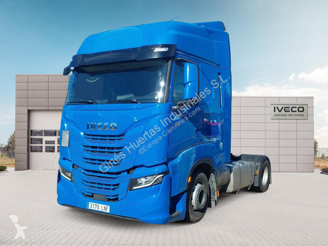 Traktor Iveco Stralis AS440S46T/P