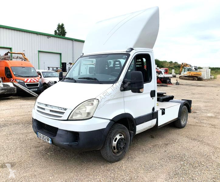 Traktor Iveco 35s18 PR SREM
