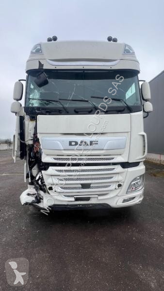 Tracteur DAF 530