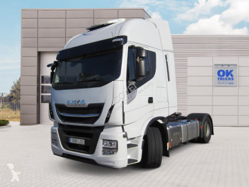 Traktor Iveco
