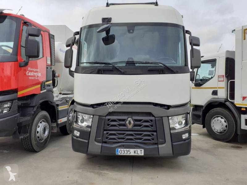 Traktor Renault