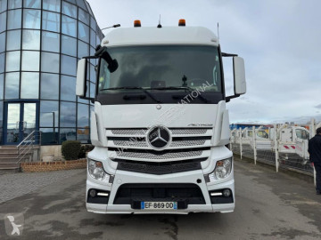 جرار Mercedes