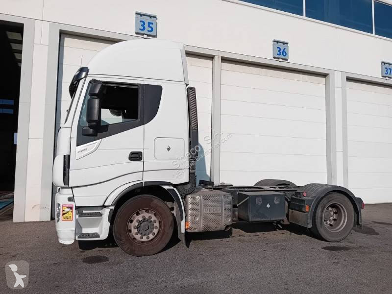 Cabeza tractora Iveco