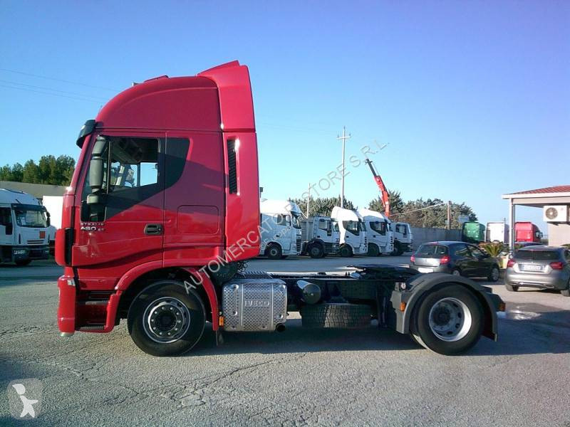 Traktor Iveco