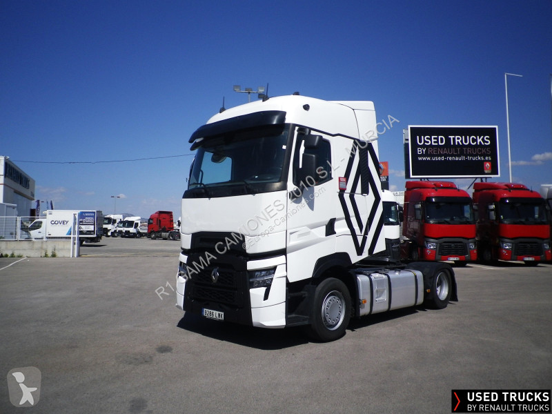 Traktor Renault