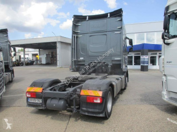 Cabeza tractora DAF