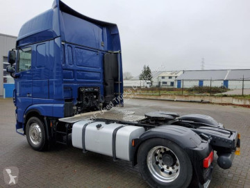 Cabeza tractora DAF