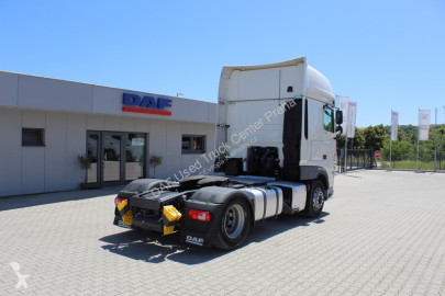 Cabeza tractora DAF